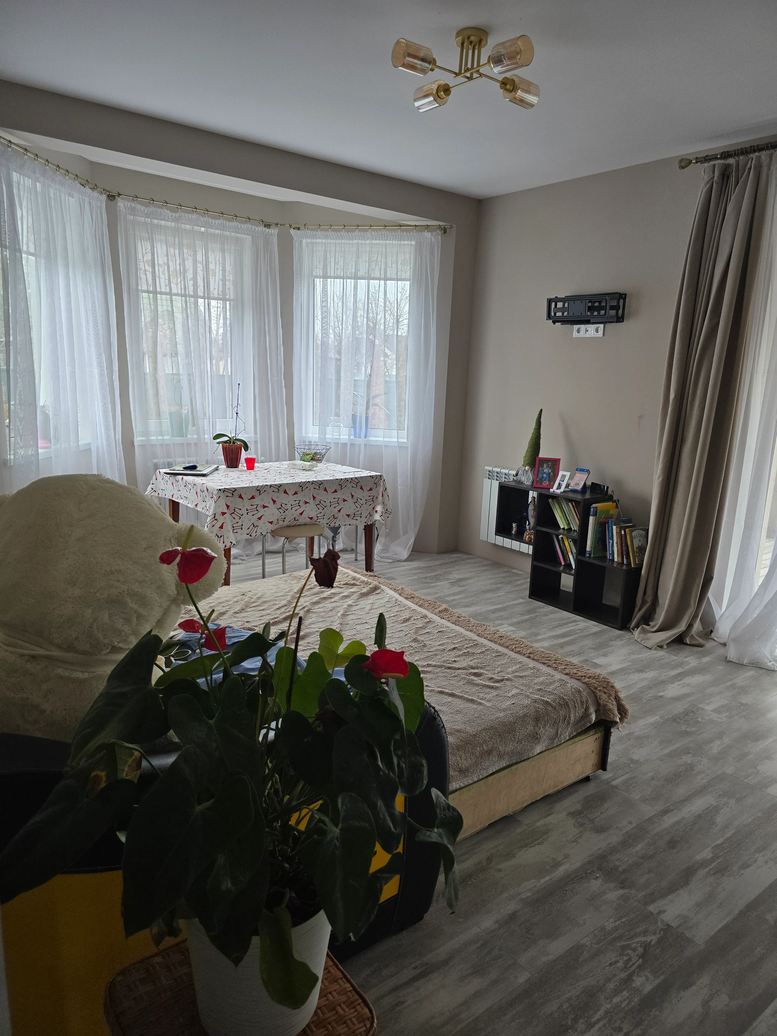 Будинок з РЕМОНТОМ 100-120 м2, 6 сот землі., в котеджному містечку. Від ВЛАСНИКА. 35 км до Києва - фото 2